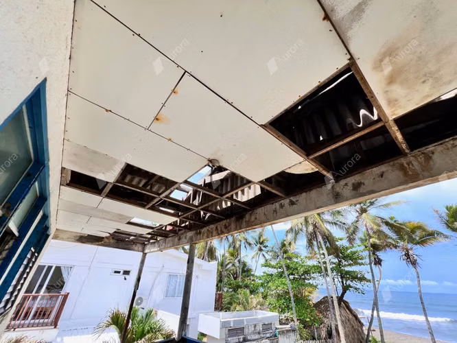 Prime Beachfront Property in Las Pe itas Next to AAKI Hotel   Renovation Opportunity - Imagen 8