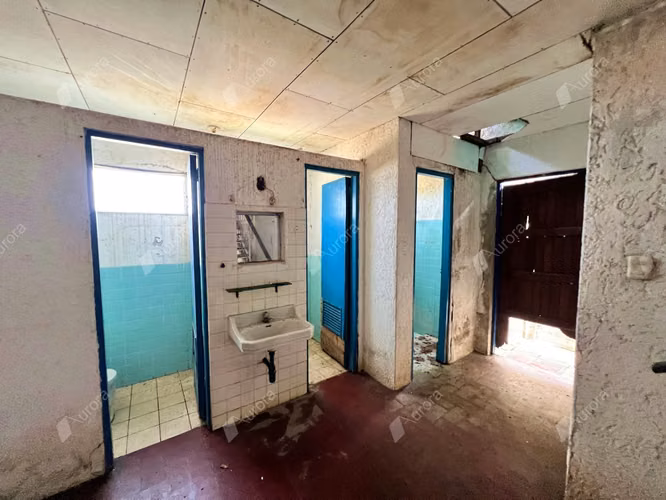 Prime Beachfront Property in Las Pe itas Next to AAKI Hotel   Renovation Opportunity - Imagen 17