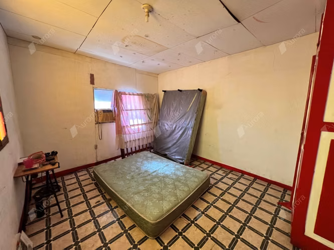 Renovation Opportunity  Colonial Corner House in Central Le n, Nicaragua - Imagen 10