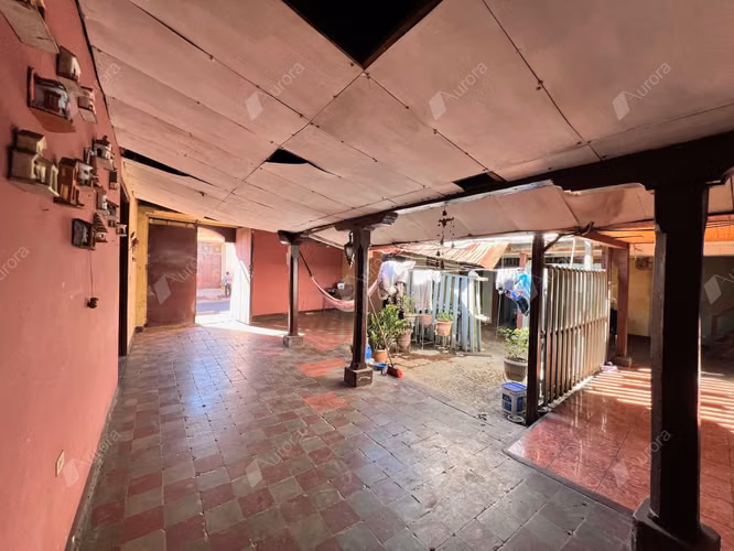 Renovation Opportunity  Colonial Corner House in Central Le n, Nicaragua - Imagen 14