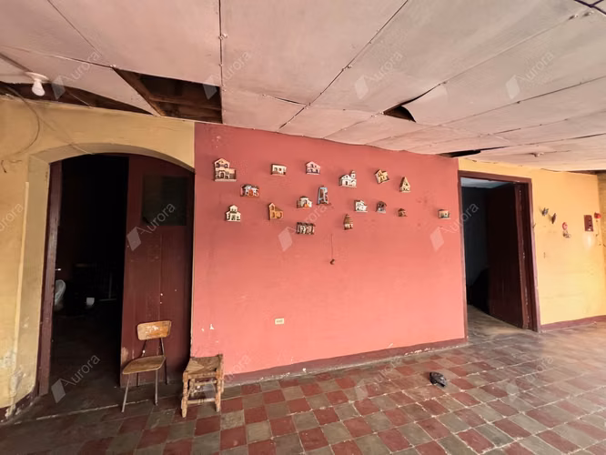 Renovation Opportunity  Colonial Corner House in Central Le n, Nicaragua - Imagen 15