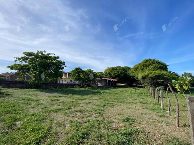 Secluded Beachfront Gem, Prime Investment Opportunity - Imagen 9