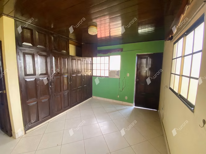 City Center 3 Bedroom Home Steps from Leon Cathedral - Imagen 9