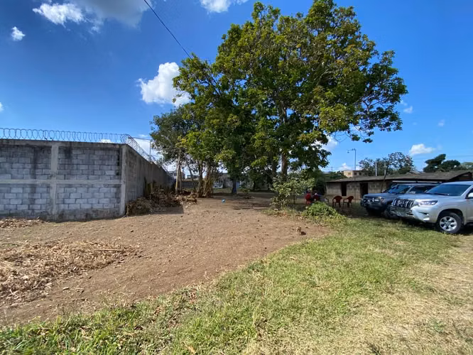 8500 vr2 lot with warehouse Jinotepe city center - Imagen 15