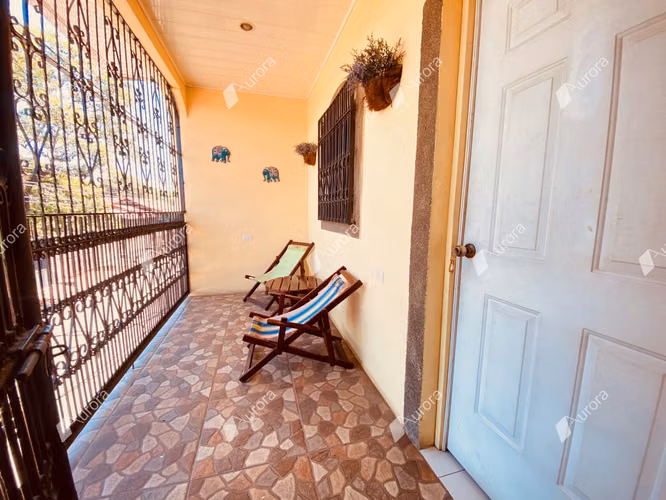 Hotel Business Opportunity in Leon - Imagen 17
