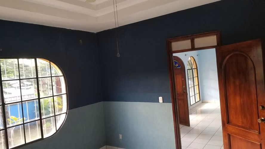 Spacious house in residential Colonia Universidad - Imagen 7