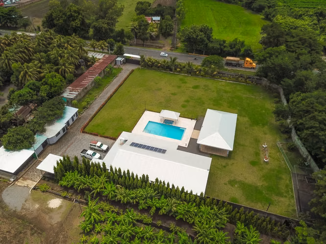 Multi Business For Sale   Restaurant   recreation area   farm. - Imagen 15