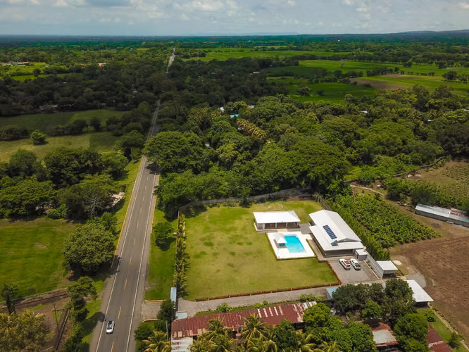 Multi Business For Sale   Restaurant   recreation area   farm. - Imagen 12