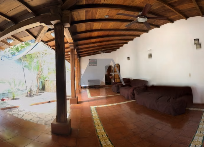 Renovated 3 bedroom house 5 block from Cathedral - Imagen 19