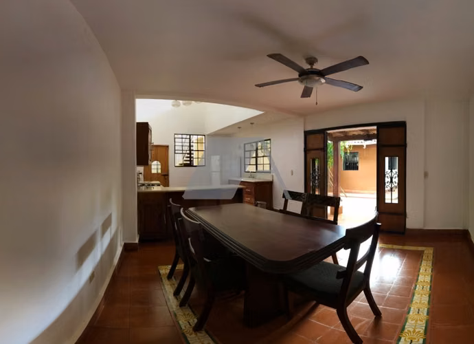 Renovated 3 bedroom house 5 block from Cathedral - Imagen 7