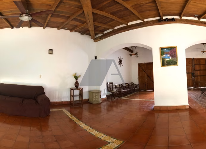 Renovated 3 bedroom house 5 block from Cathedral - Imagen 18