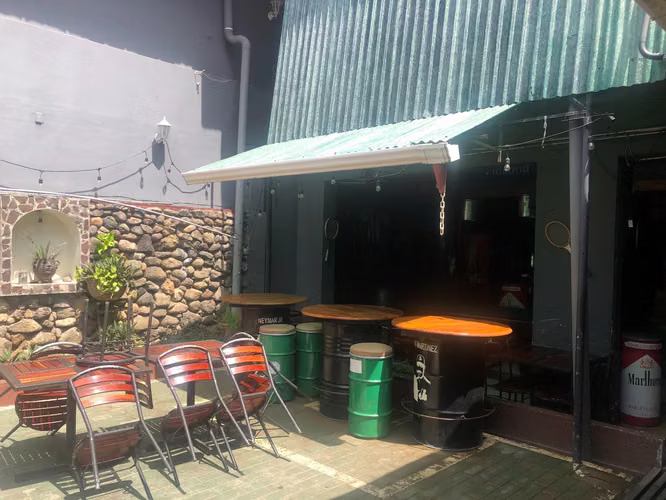 Unique commercial opportunity in downtown Leon - Imagen 10