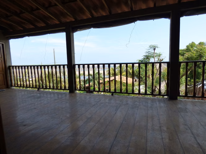 Estuary Beach Front Hotel - Imagen 4