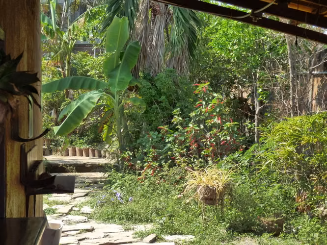 Estuary Beach Front Hotel - Imagen 6