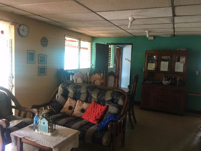 Al 2138 Modern 4 BR Steps from City Center - Imagen 2