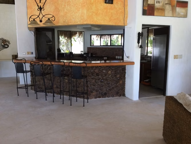 Al 2121  Stunning Beachfront 3 house Complex - Imagen 4