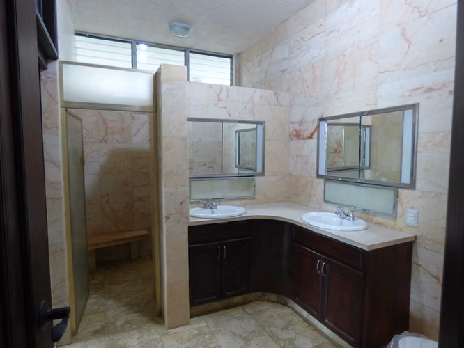 Al 2099 Extravagant Midcentury in Santa Maria - Imagen 2