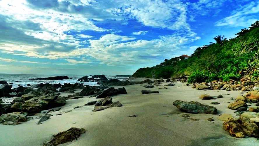 AL 823 Playa Hermosa Development Parcel - Imagen 2