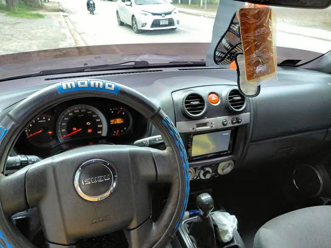 ISUZU D-MAX - Imagen 3