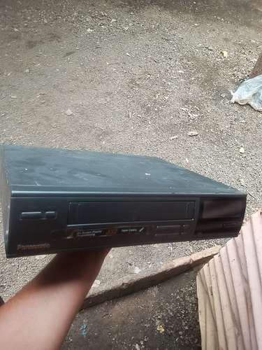 Vendo lo que se mira en la foto esta bueno biene con bastante cinta de video - Imagen 7