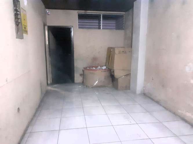 Alquiler de OfiBodega en El Eden 