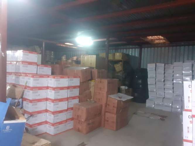 Alquiler de OfiBodega en El Eden 