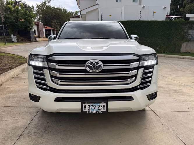 LAND CRUISER 300 - 2022