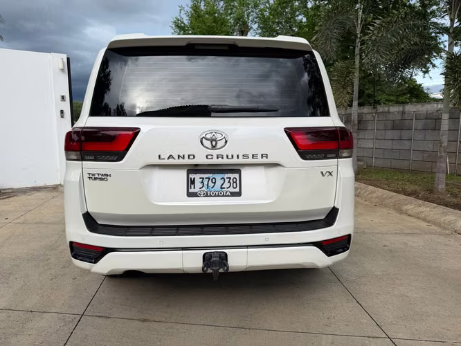 LAND CRUISER 300 - 2022