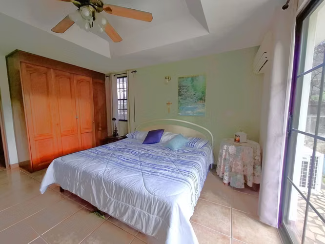 GG Venta de hermosa casa de 2 plantas en Lomas de Reparto San Juan  - Imagen 6
