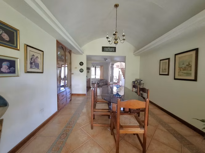 GG Venta de hermosa casa de 2 plantas en Lomas de Reparto San Juan  - Imagen 4