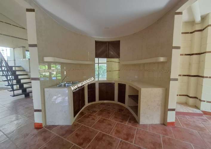 GG - Venta, casa con piscina y vista panorámica en Villa Fontana Sur. - Imagen 3