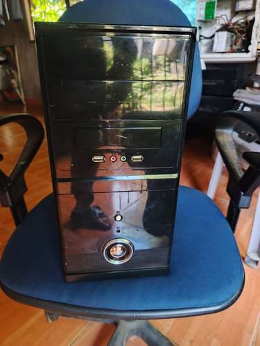 Vendo cpu i5 3570 + 8gb de ram + 500gb de disco .. Window 10 pro  - Imagen 1