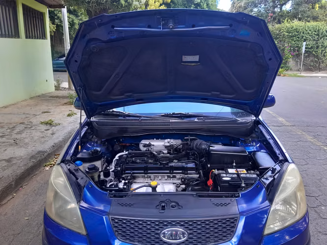 Vendo Kia Rio año 2008 