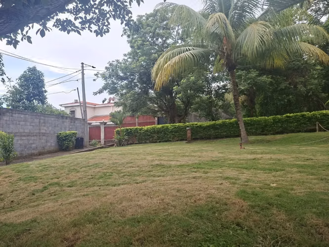 A H/ Hermosa y Fresca Casa en Residencial Lomas de MonteVerde km 13 Carretera a Masaya - Imagen 3