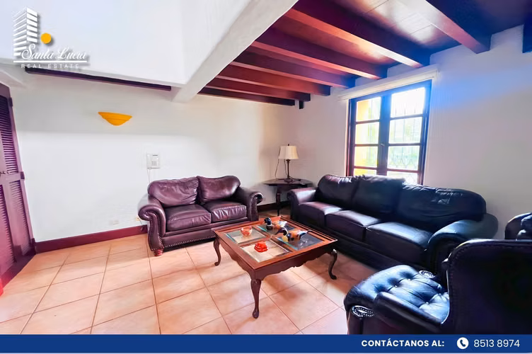  Casa de Lujo en Venta en Las Colinas - LL - Imagen 18