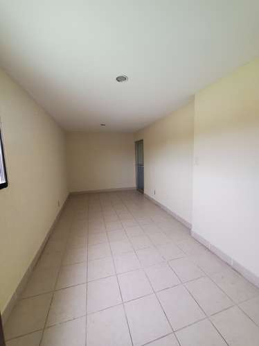 MZ-Vendo hermosa casa en Carretera Norte - Imagen 5