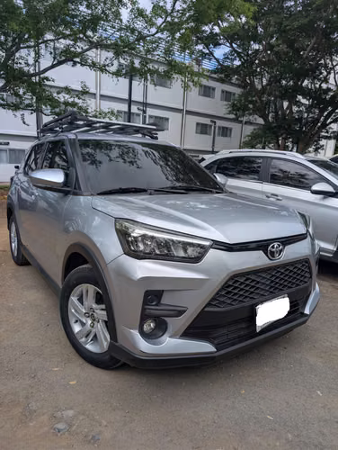 Super Economica Toyota Raize 2022