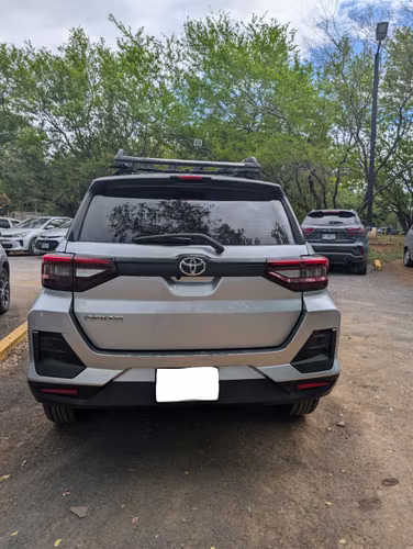Super Economica Toyota Raize 2022 - Imagen 5