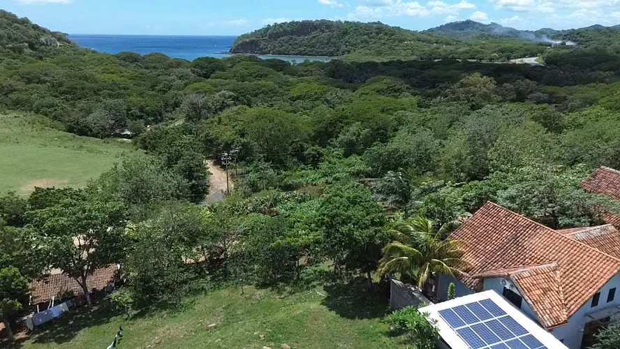 VERY MOTIVATED SELLER - PROPERTY FOR SALE – 4-Bedroom Home in TreeCasa 