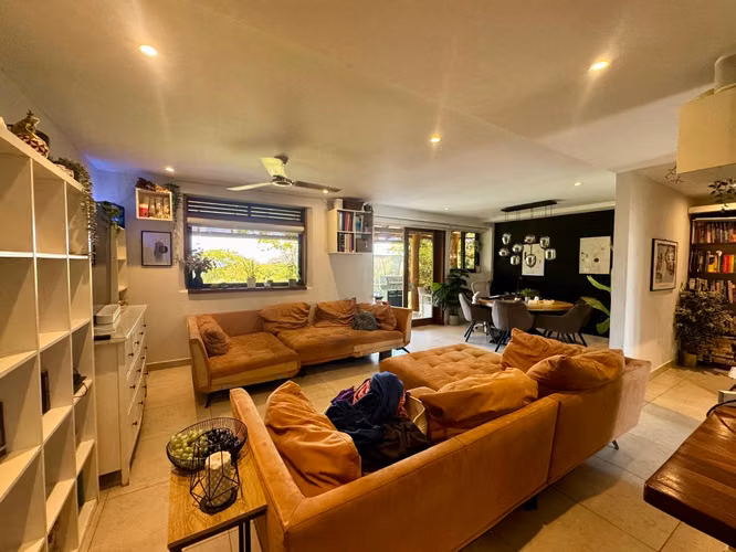 VERY MOTIVATED SELLER - PROPERTY FOR SALE – 4-Bedroom Home in TreeCasa  - Imagen 4