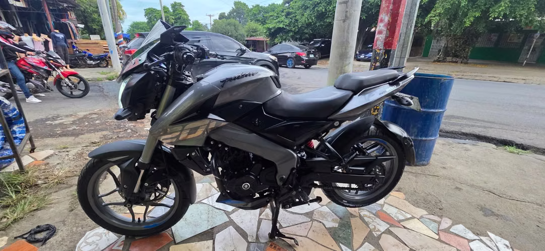 Vendo o cambio ns 200 - Imagen 3