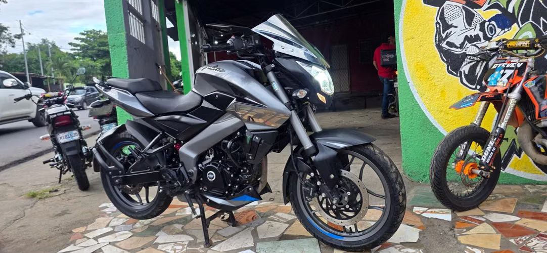 Vendo o cambio ns 200