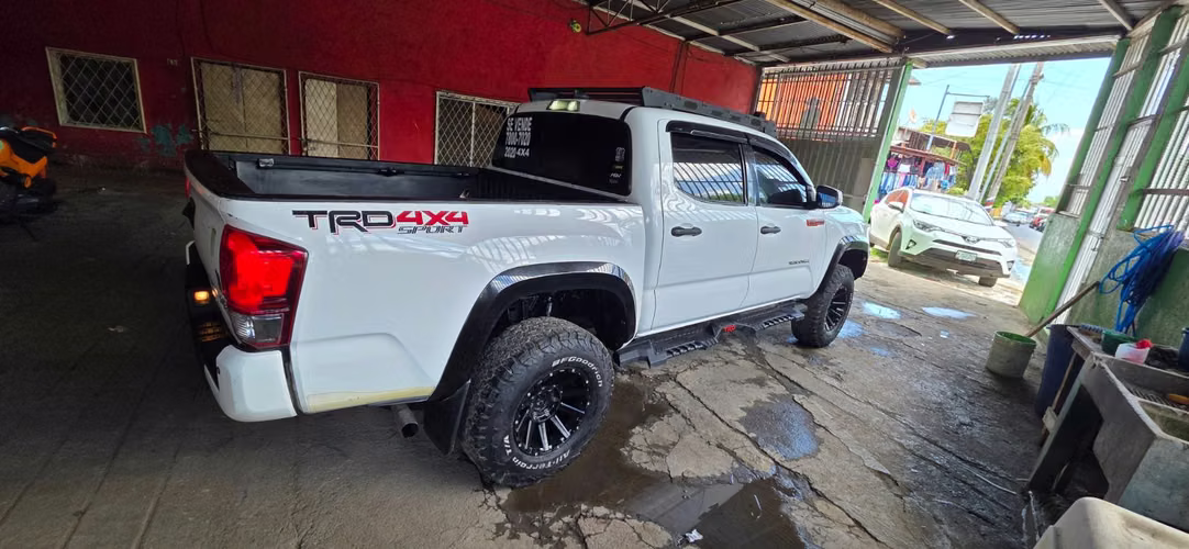 Vendo o cambio tacoma 2018
