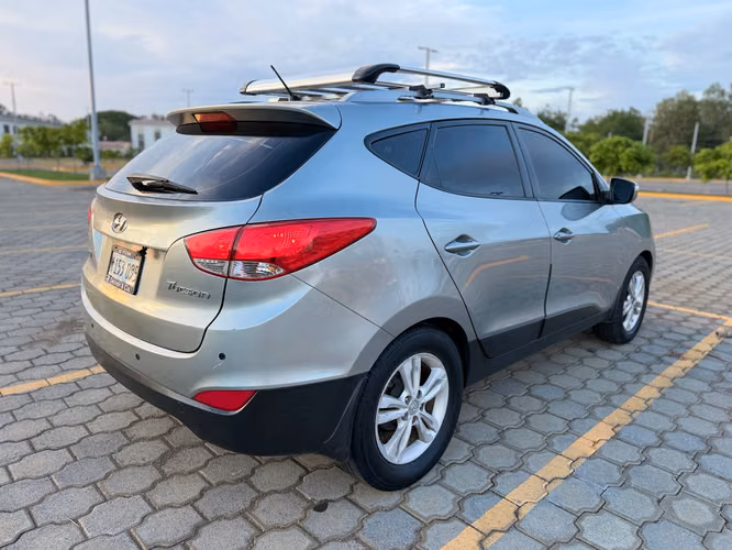 Hyundai Tucson 2011 automática nacional 