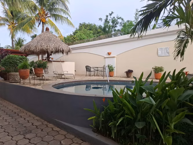 Se Vende Hermoso Apartamento Completamente Amoblado en Condominio en Granada, ml 