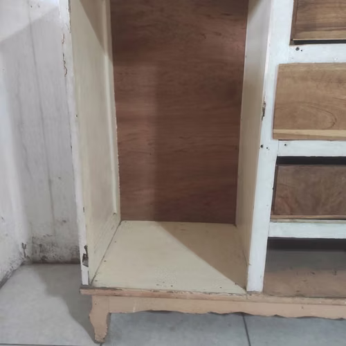 Ropero de madera y plycem (usado) - Imagen 8