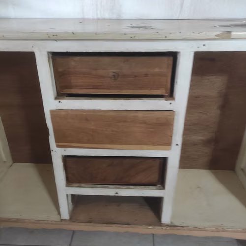 Ropero de madera y plycem (usado) - Imagen 3