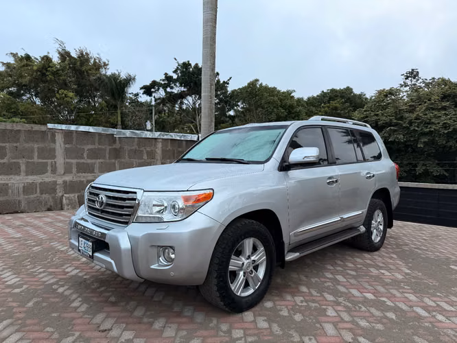 TOYOTA LAND CRUISER VX 