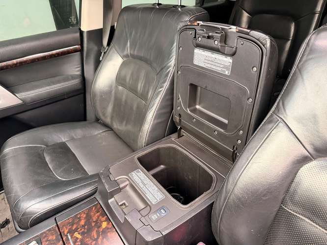 TOYOTA LAND CRUISER VX 