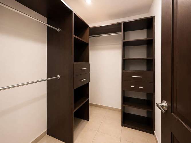  SE RENTA HERMOSA CASA AMUEBLADA EN LAS COLINAS – PRIMERA ENTRADA  - Imagen 8